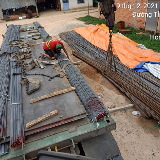 Giá Thép Việt Mỹ Phi 6