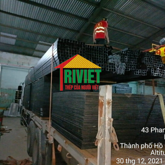 THÉP HỘP ĐEN 40X80X4mmTHÉP HỘP ĐEN 40X80X4mm