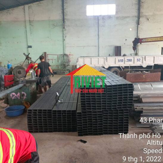 THÉP HỘP VUÔNG ĐEN 40X40X2.5mm