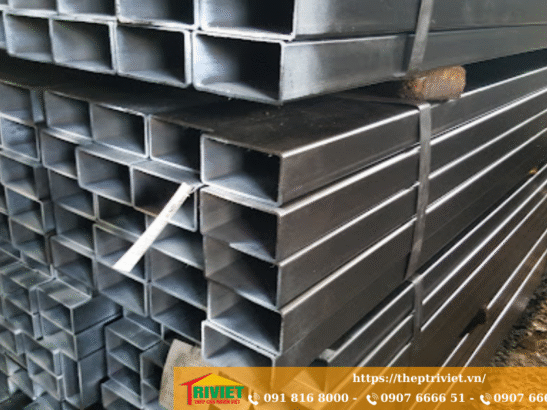 Kho chứa sắt hộp